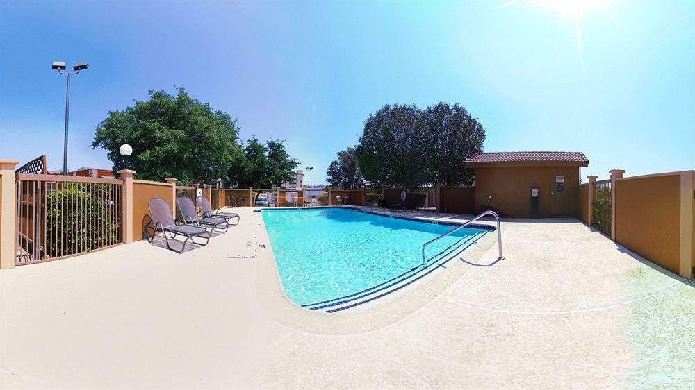 Hotel Home2 By Hilton Dfw Airport South