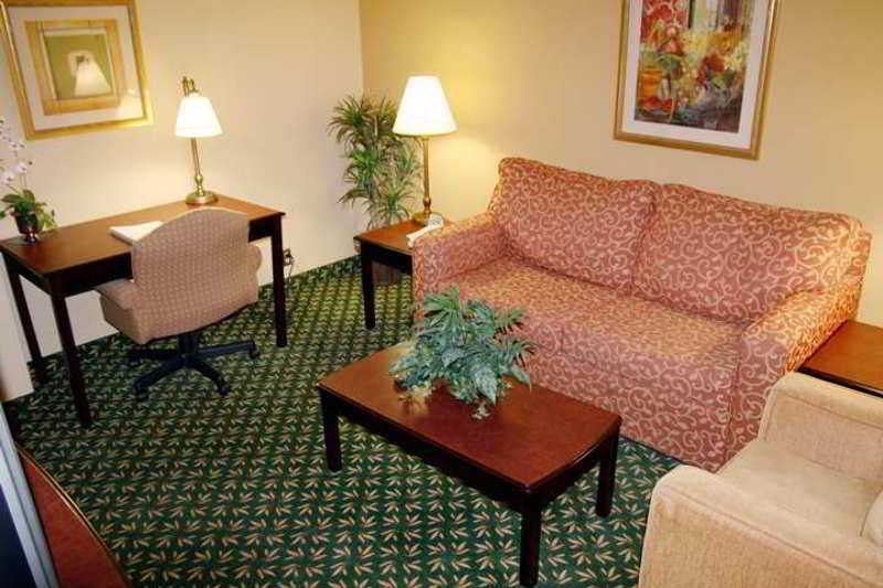 Home2 By Hilton Dfw Airport South 3* Irving